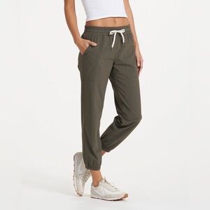 Vuori Miles Jogger Oregano Medium